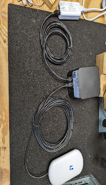 Connected kit layout